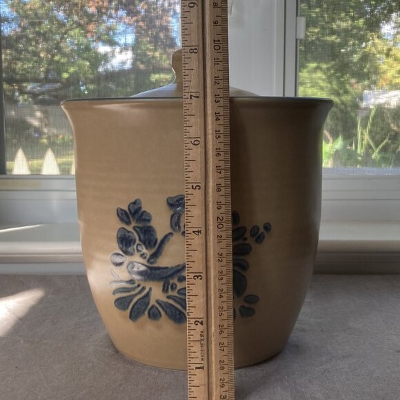 Pfaltzgraff Folk Art #507 Large Canister with Lid, Stoneware Farmhouse Country - Picture 7 of 9